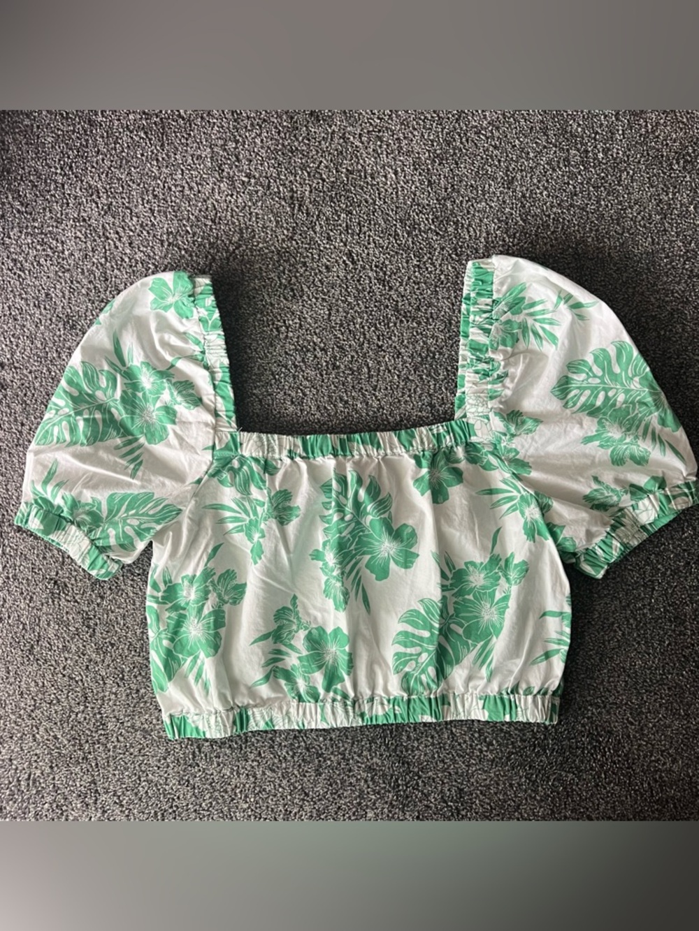 American Eagle Outfitters White Cropped Top with Green Floral Print